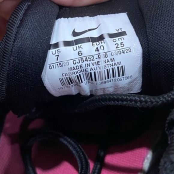 Nike Air Max Multicolor Athletic Shoes - Picture 7 of 8